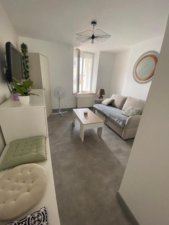Ferienwohnung Le Studio - Logement Entier A Déols Exterior foto